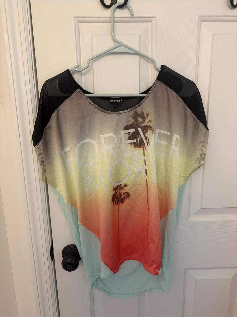 Express Women's Gradient Palm 'Forever' Tee - Black Shoulders, Multi